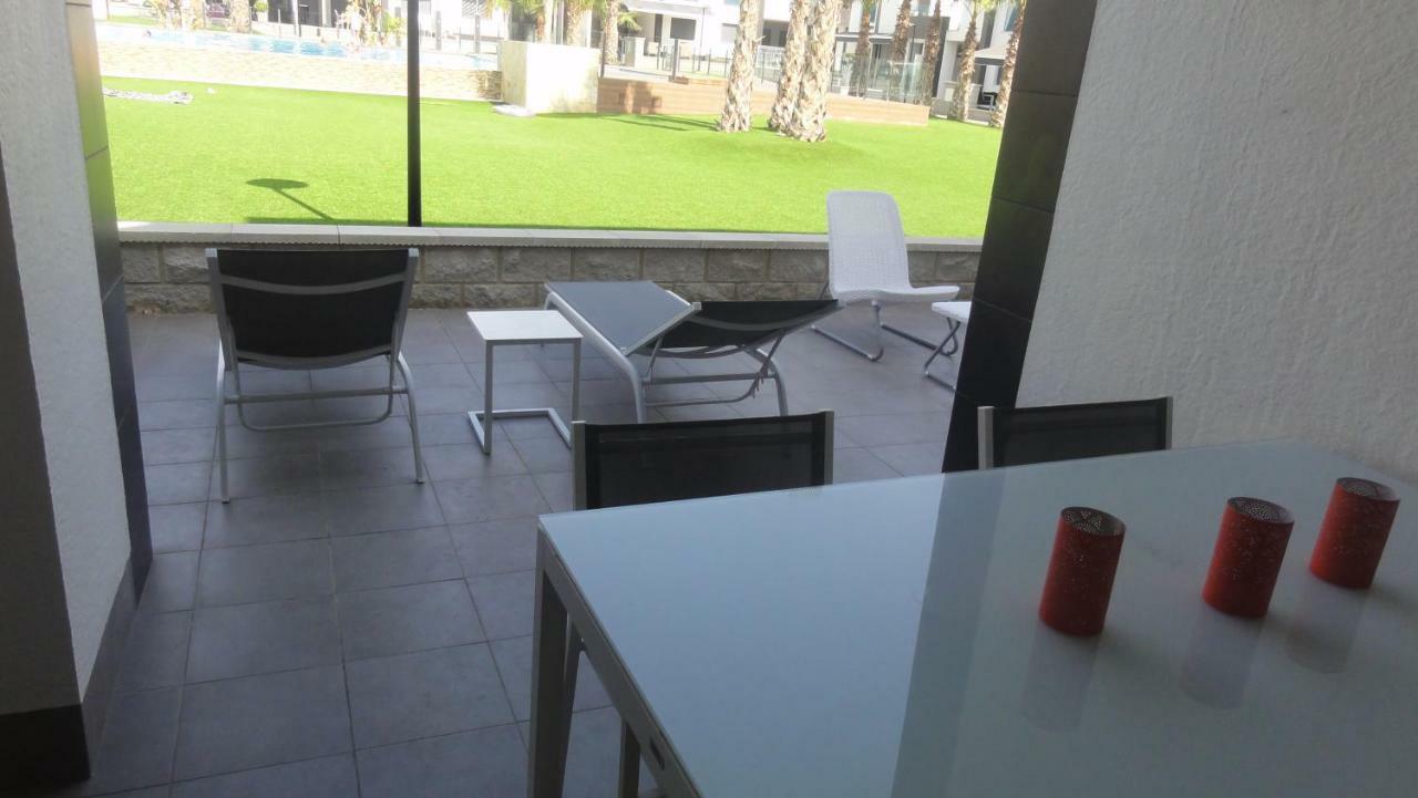 Oasis Beach 5 Apartment Orihuela Bagian luar foto